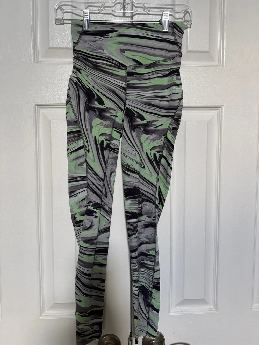 lululemon athletica Base Pace High Rise Running Tight 25” - Picture 1 of 3